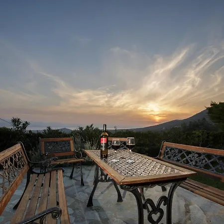 Villa Heavens Knights With Private Pool Magoula (Evia)